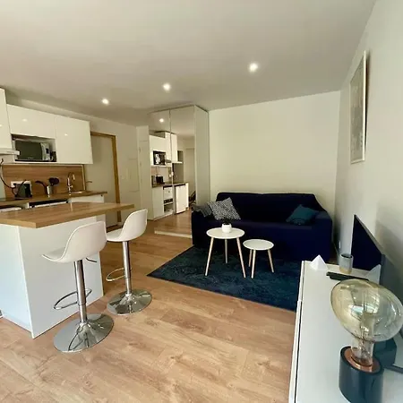 Apartment 2 Pieces Avec Un Jardin Privatif